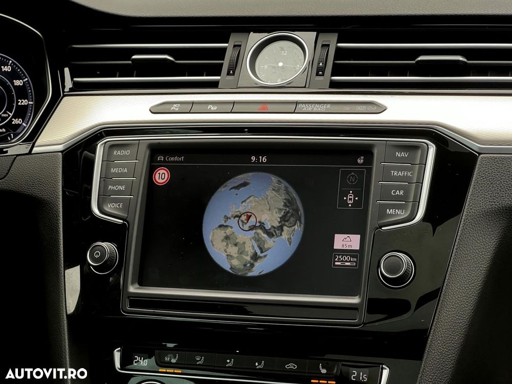 Volkswagen Passat Alltrack - 11