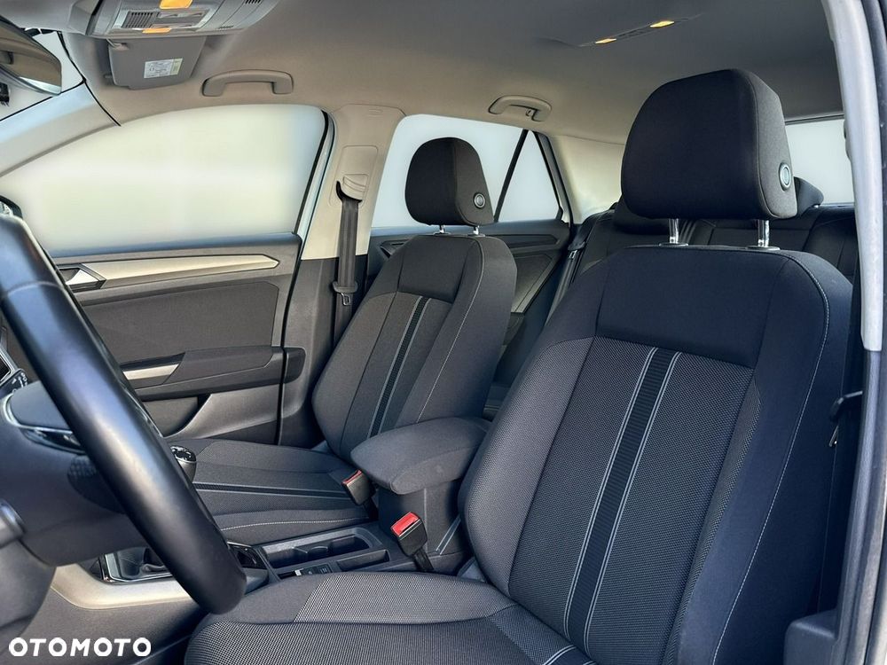 Volkswagen T-Roc 1.0 TSI Advance - 26