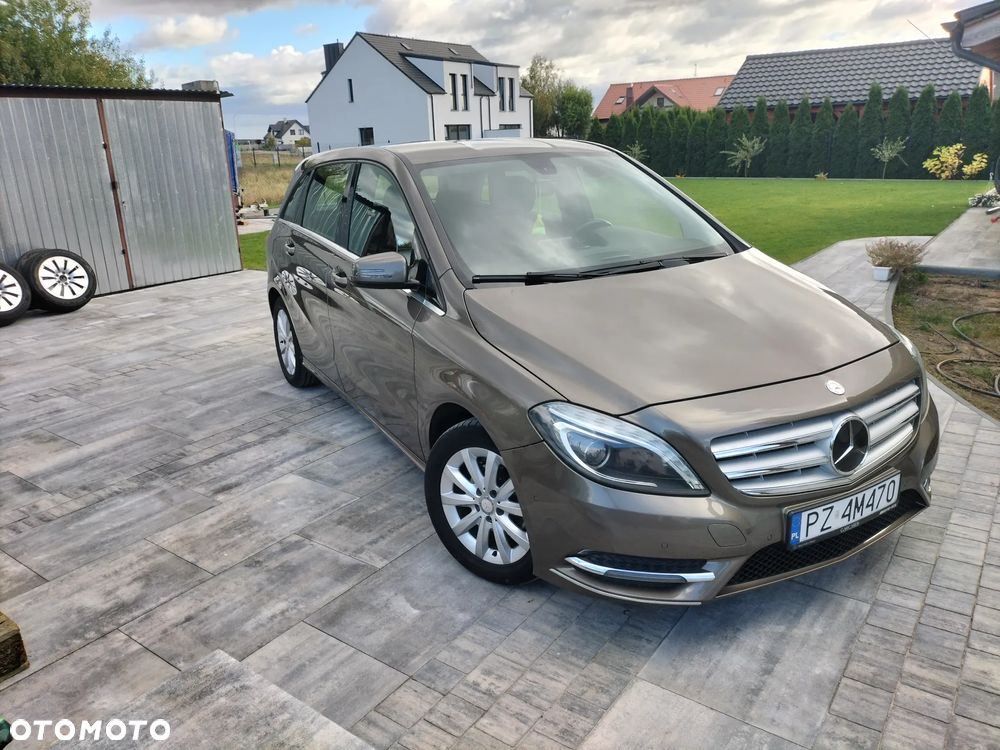 Mercedes-Benz Klasa B 180 - 2