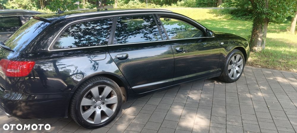 Audi A6 Avant - 1