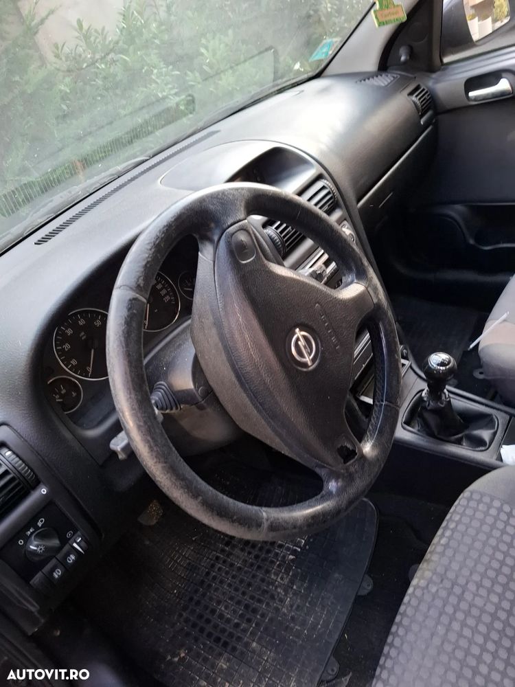 Opel Astra - 7