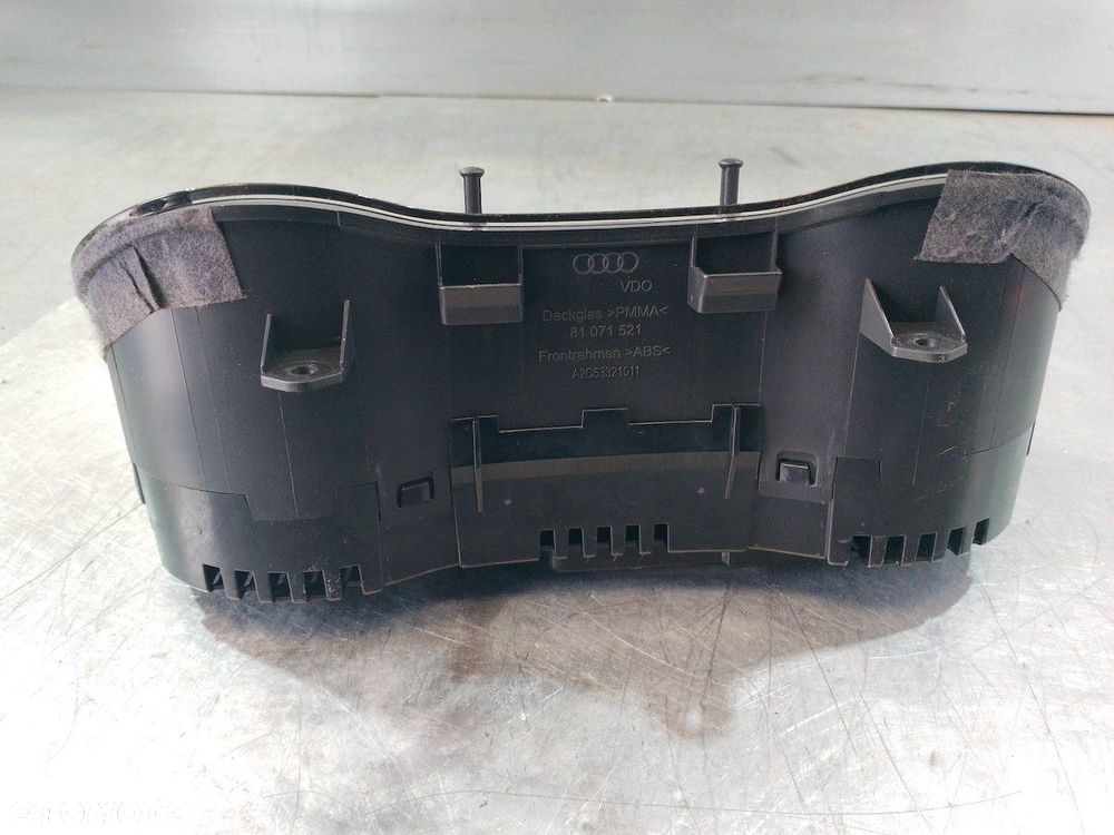 LICZNIK AUDI A3 ( 8P1 ) A2C53060179   A2C53321011   8P0920930GX 2.0 FSI - 6