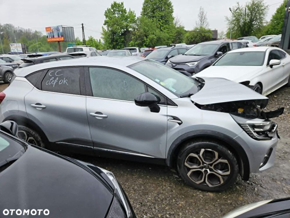Renault Captur BLUE dCi 115 EDC BUSINESS EDITION - 6
