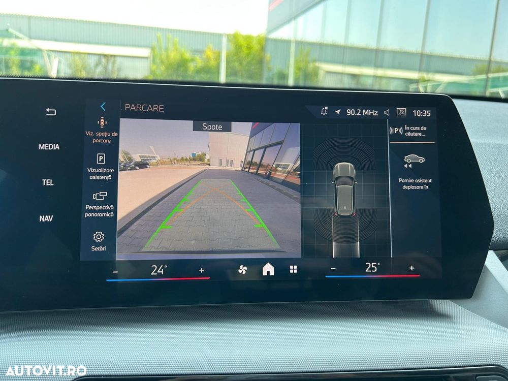 BMW X1 sDrive18d AT - 30