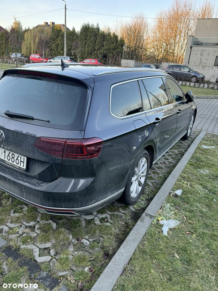 Volkswagen Passat 2.0 TDI SCR DSG Elegance - 7