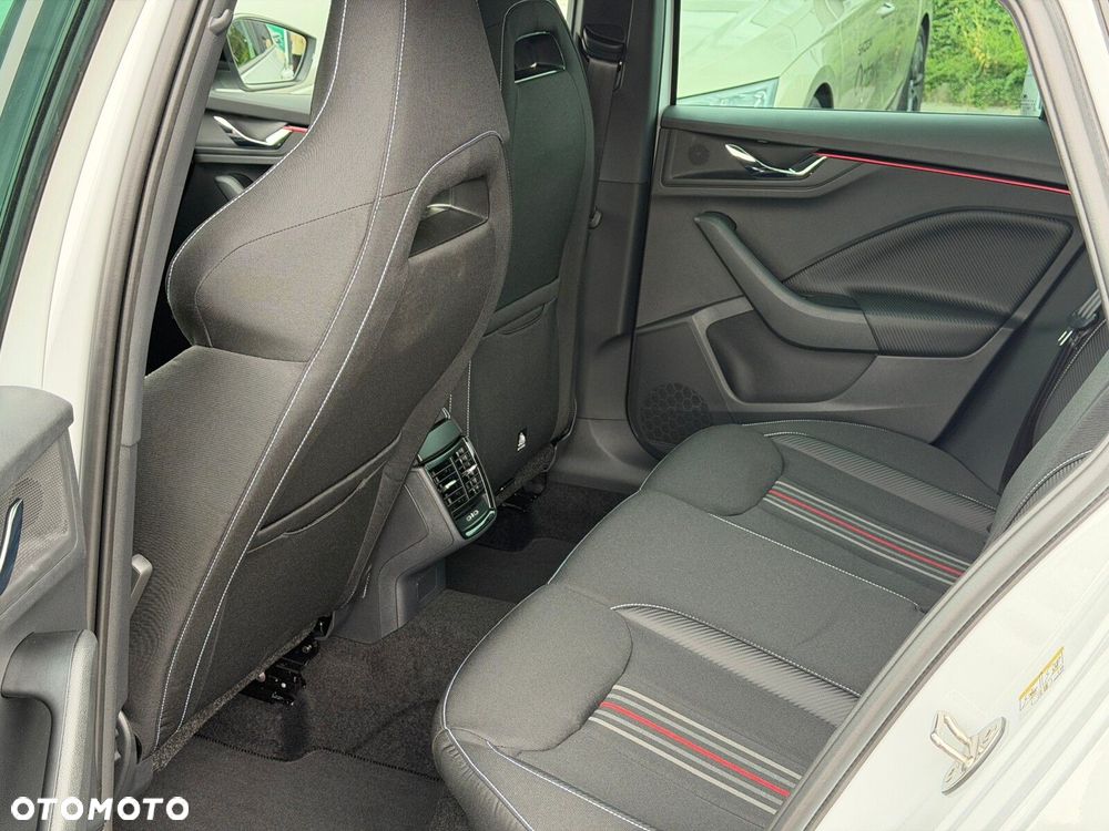 Skoda Kamiq 1.5 TSI Monte Carlo DSG - 17