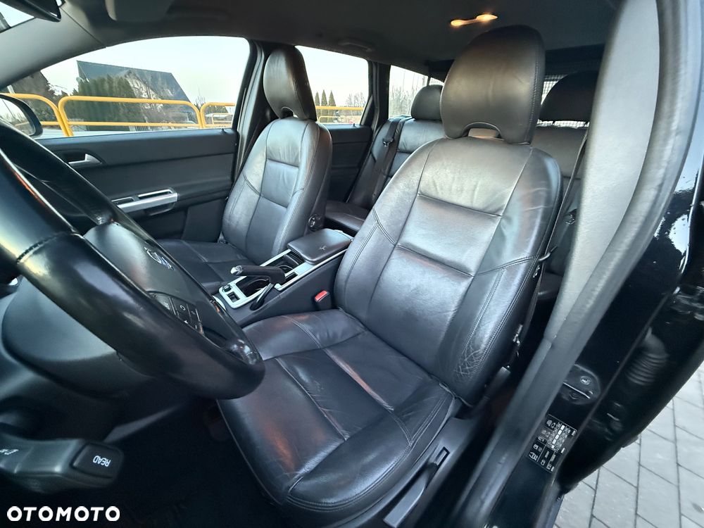 Volvo V50 DPF D3 Momentum - 27