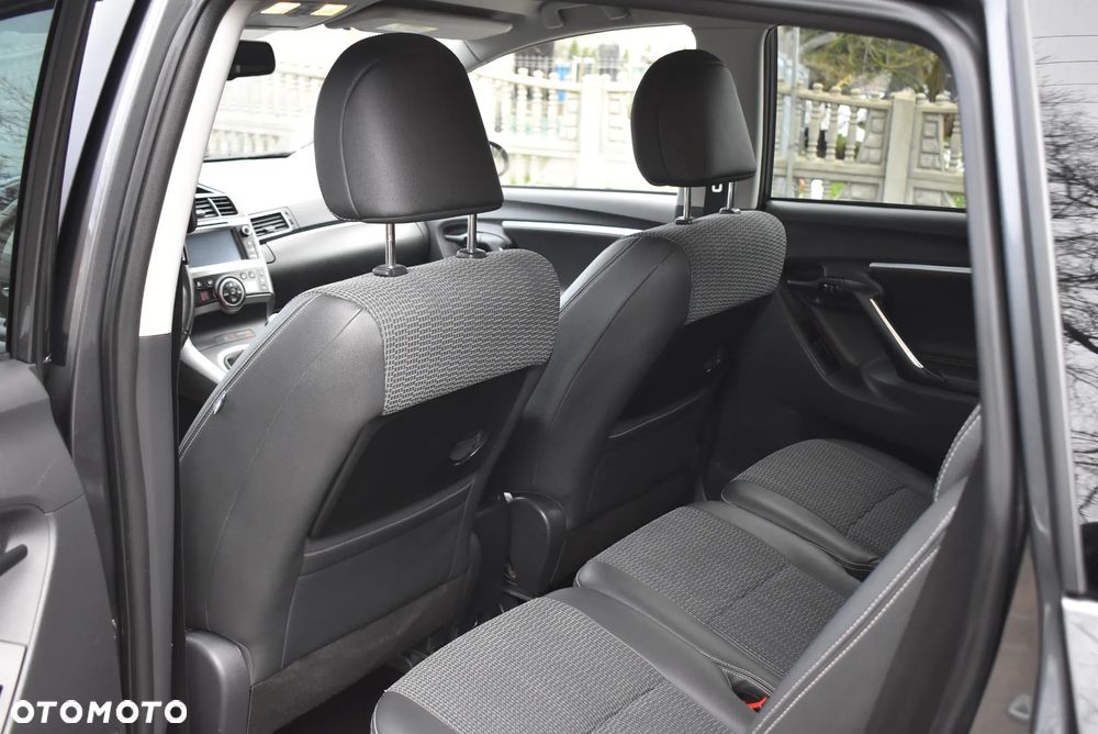 Toyota Verso 1.8 7-Sitzer Executive - 20