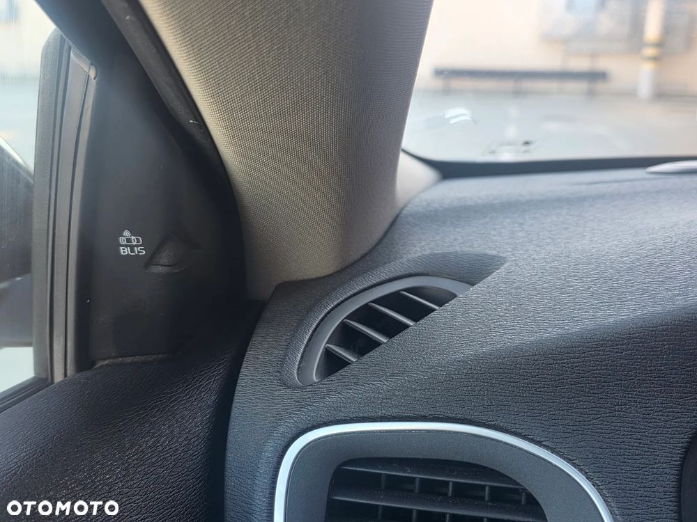 Volvo V40 - 33