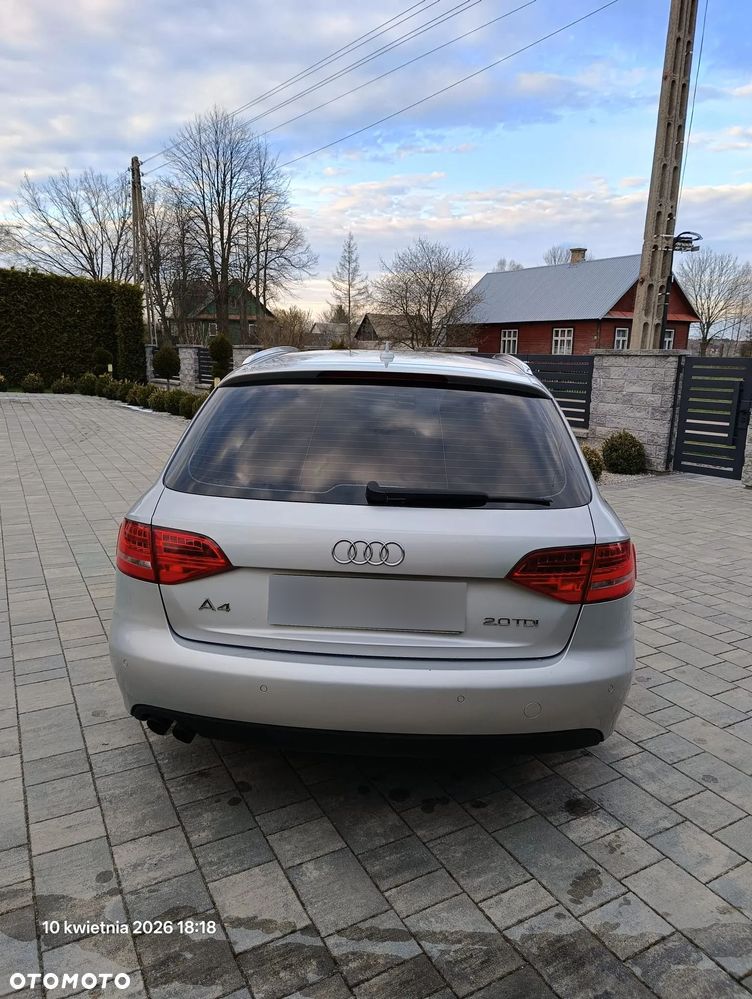 Audi A4 Avant 2.0 TDI - 6