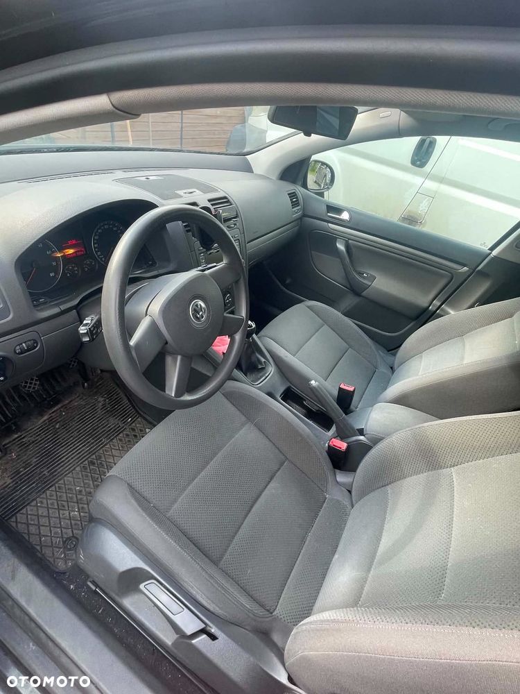 Volkswagen Golf 1.6 Comfortline - 8