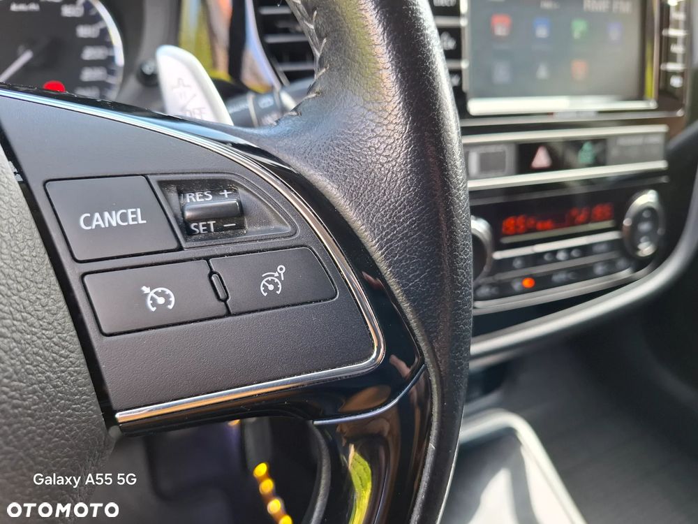 Mitsubishi Outlander 2.0 Intense 2WD CVT - 19