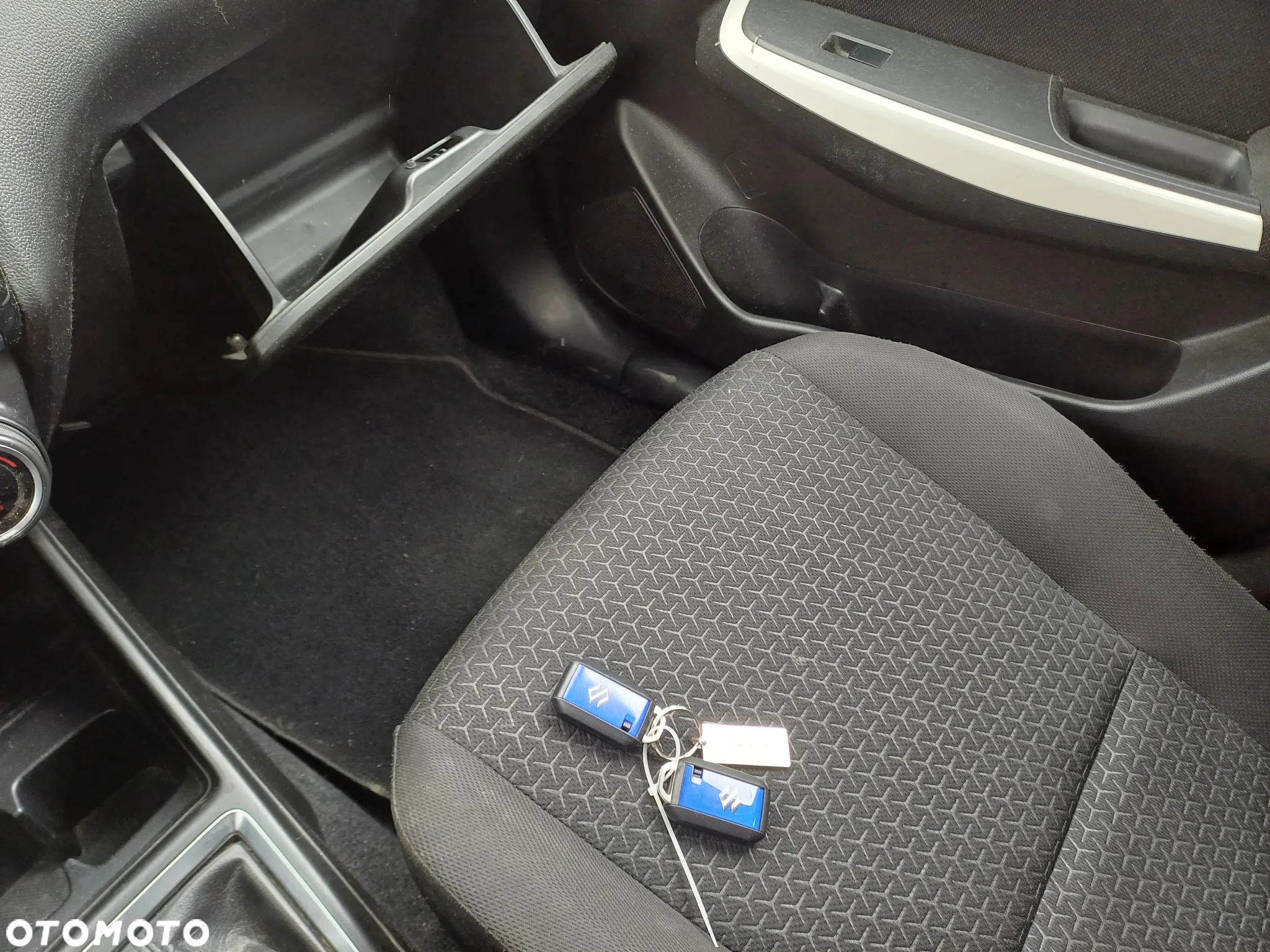 Suzuki Swift 1.2 Dualjet Hybrid Allgrip Comfort - 14