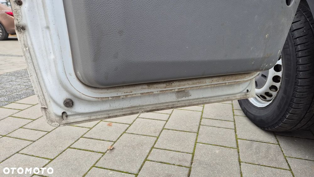 Mercedes-Benz SPRINTER - 16