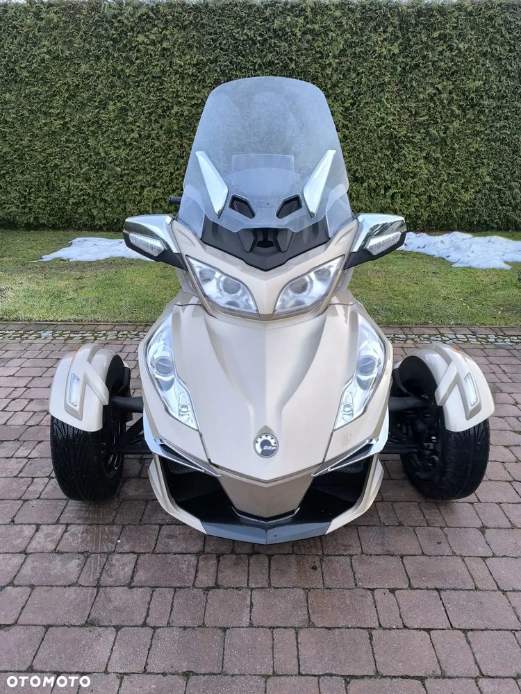 Can-Am Spyder - 3