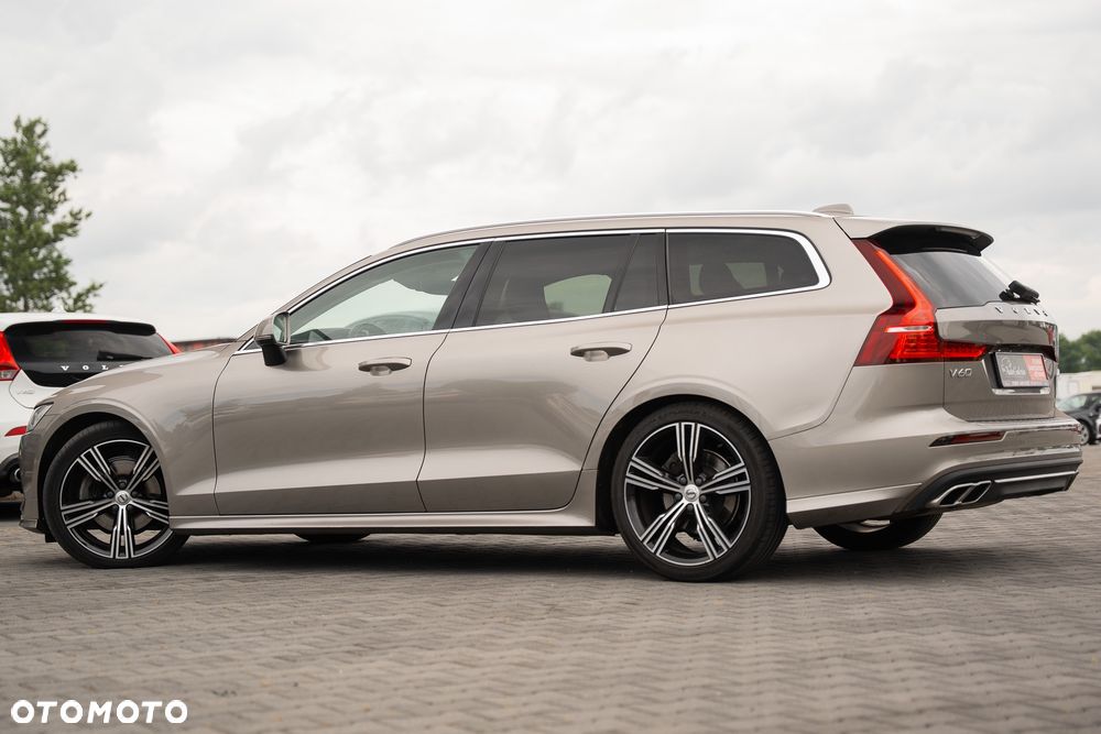 Volvo V60 D4 Drive-E R-Design Momentum - 14