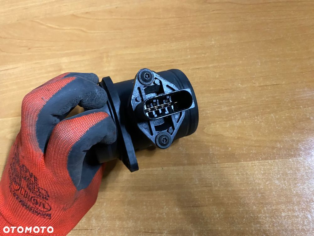 PRZEPŁYWOMIERZ 0280217121 006A906461 AUDI A3 8L VS SKODA SEAT - 2