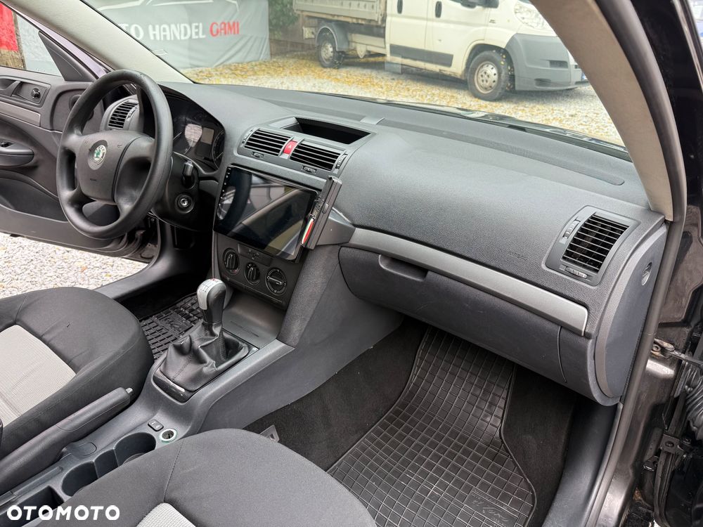 Skoda Octavia 1.9 TDI Ambiente - 10