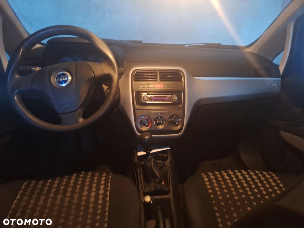 Fiat Grande Punto 1.4 8V Active - 10