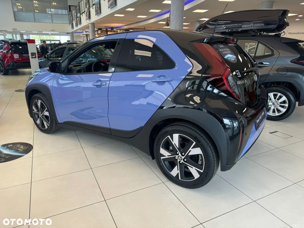 Toyota Aygo X Hybrid 1.5 Style e-CVT - 7