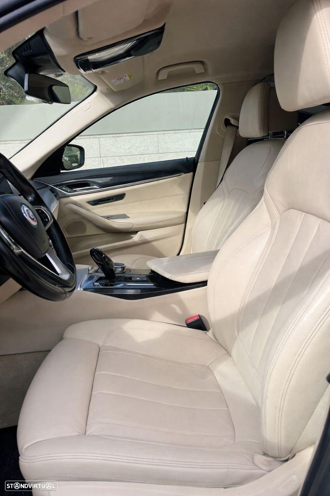 BMW 530 e iPerformance Line Luxury - 6