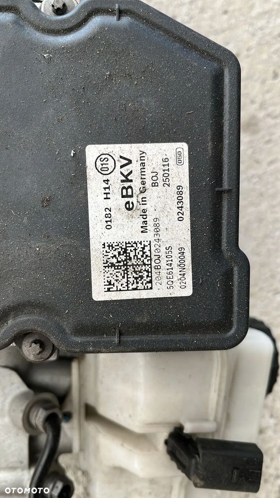 POMPA HAMULCOWA SERWO VOLKSWAGEN GOLF VII PASSAT B8 5QR614105S - 3