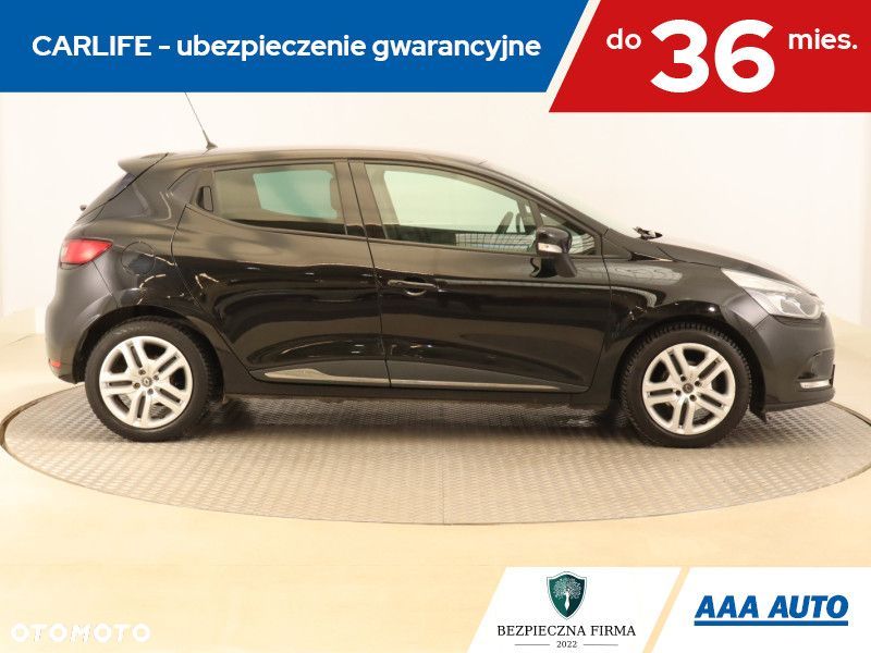 Renault Clio - 8