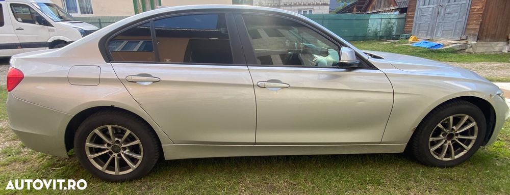 BMW Seria 3 320d xDrive DPF Edition Fleet - 4
