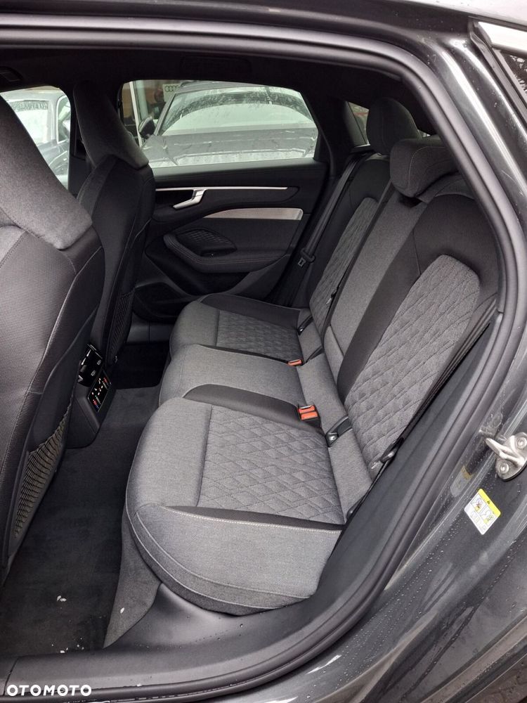 Audi A6 Limousine - 13