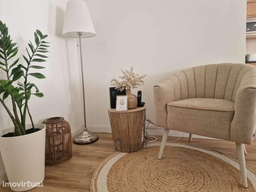 Apartamento T2 com Garagem e Piscina- Ferragudo - Grande imagem: 3/39