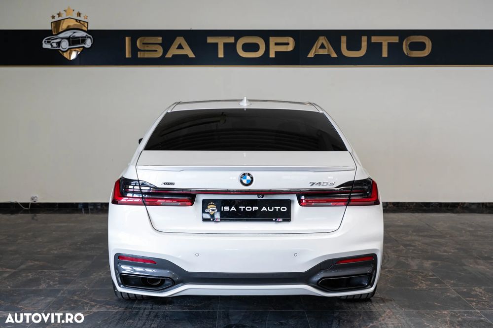 BMW Seria 7 740d xDrive - 38