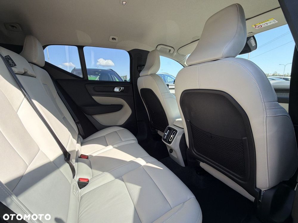 Volvo XC 40 - 15