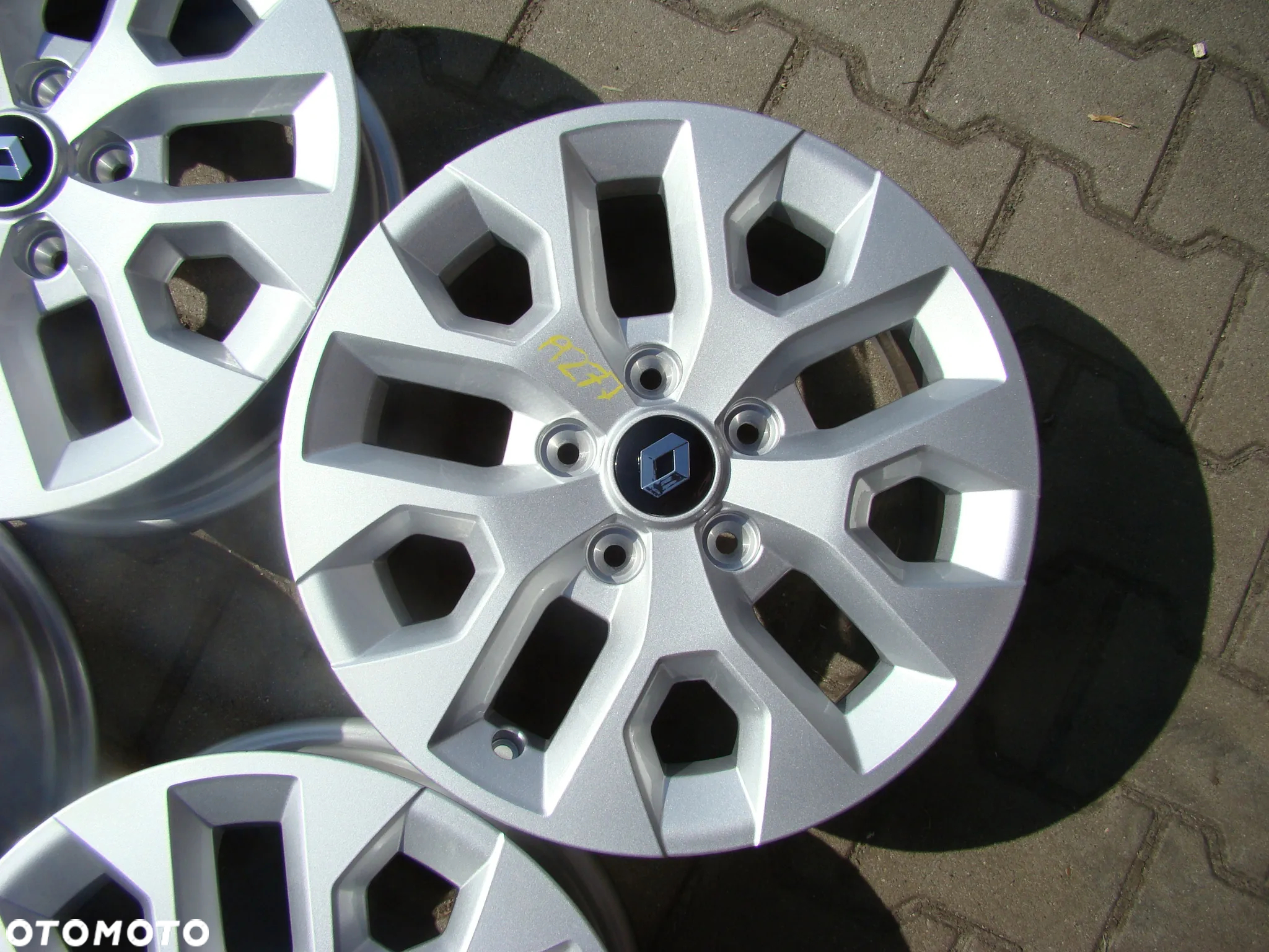a277 5x114,3 Renault Trafic Nissan NV300 Opel Vivaro Fiat Talento 6,5jx16 niemontowane - 4