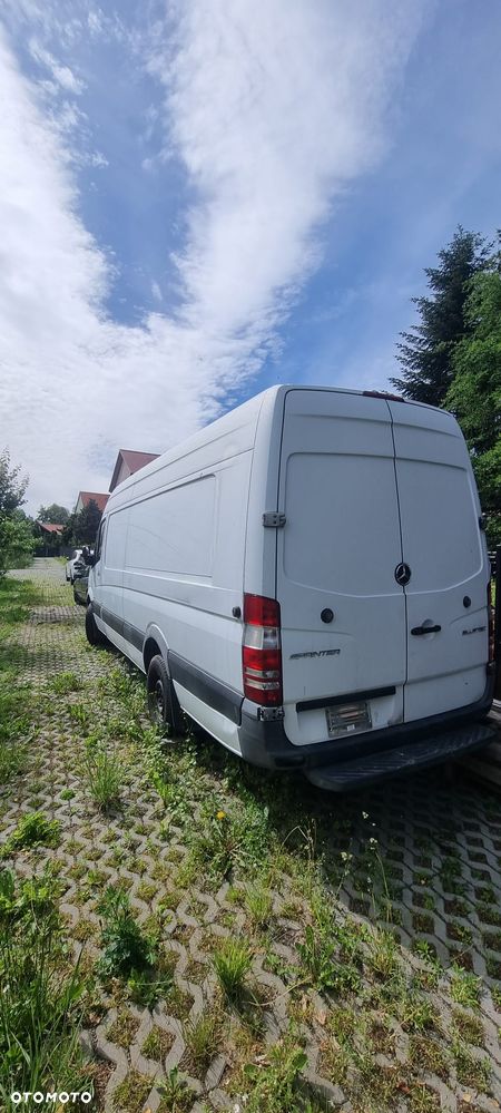 Mercedes-Benz SPRINTER - 4