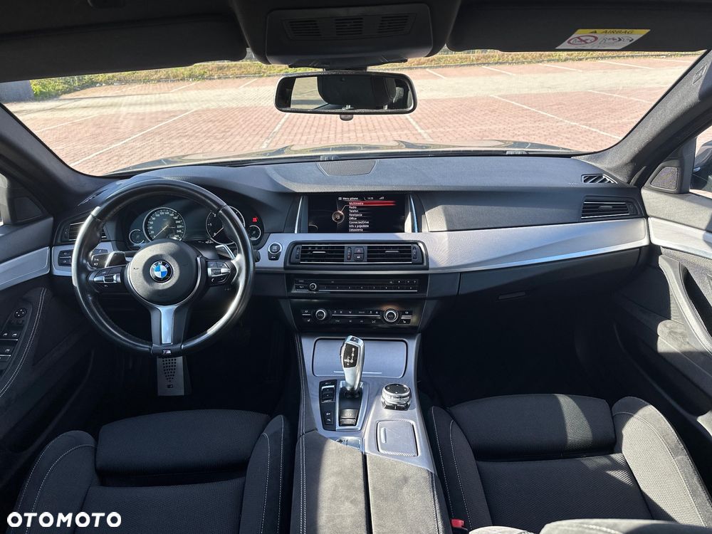 BMW Seria 5 520d xDrive M Sport sport - 31