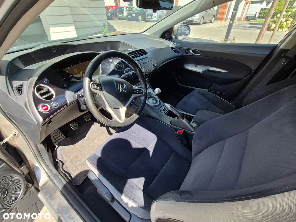 Honda Civic 1.8 Sport - 4