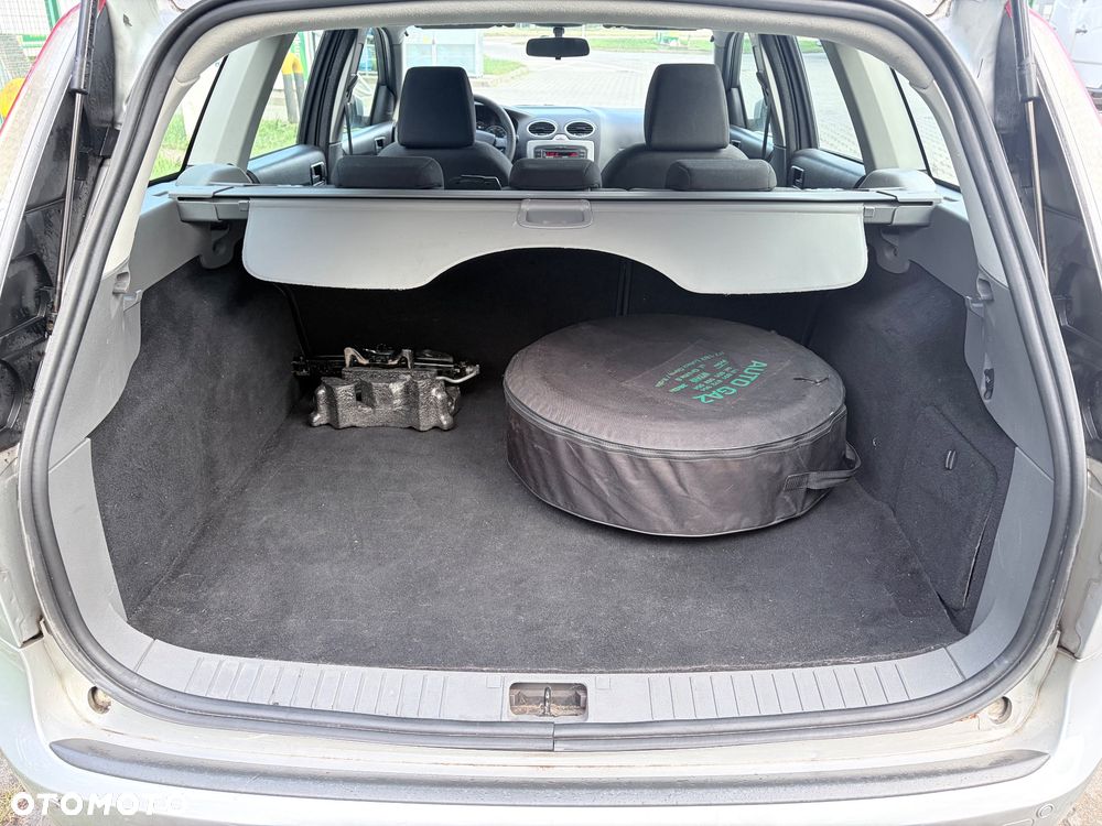 Ford Focus 1.6 Ambiente - 7