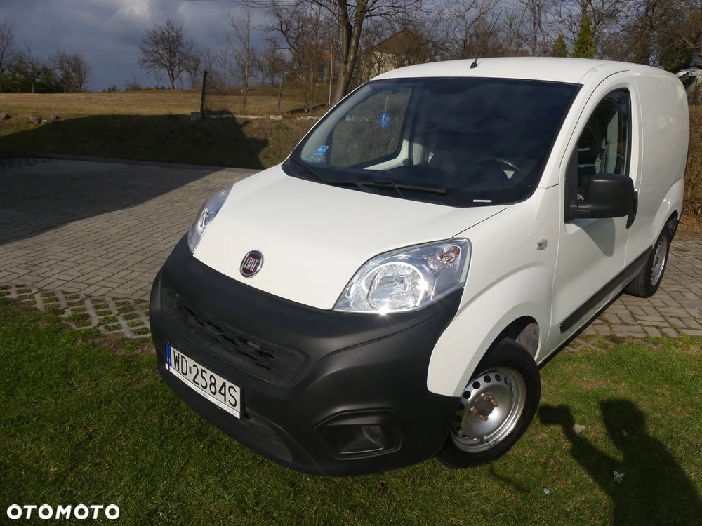 Fiat Fiorino 1.4 Lounge - 35