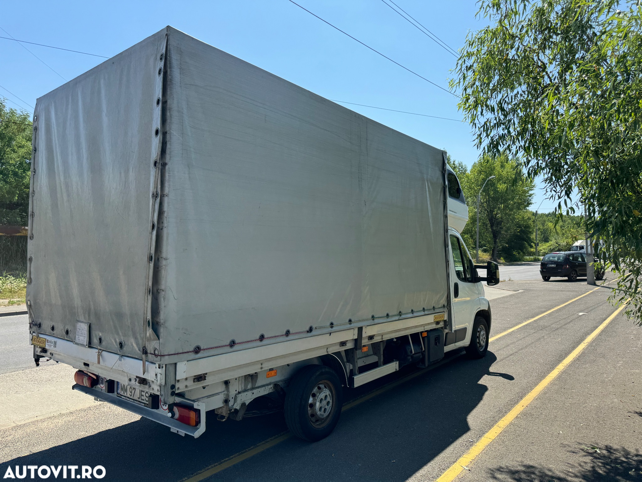 Peugeot Boxer HDi 330 L1H1 Luxus - 14