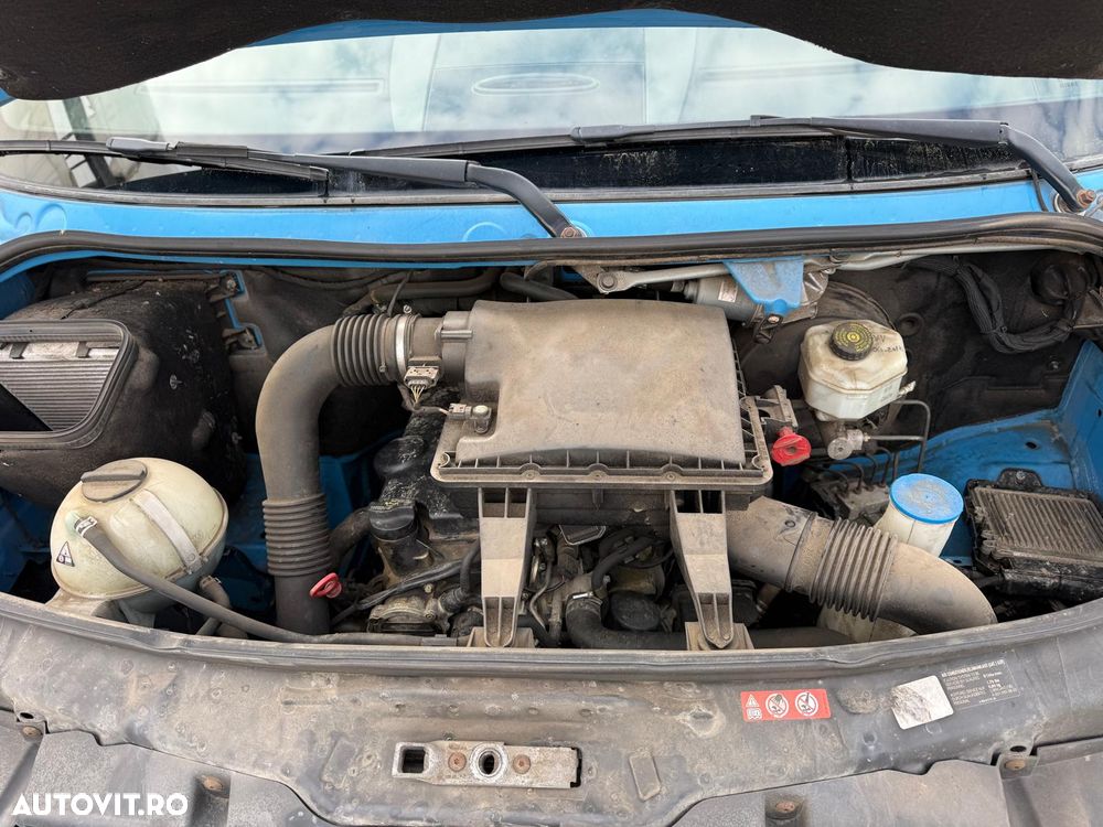 Mercedes-Benz Sprinter - 2