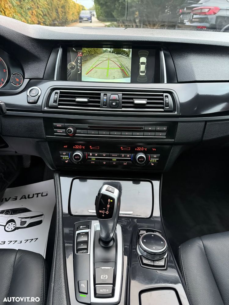 BMW Seria 5 520d Aut. Luxury Line - 11