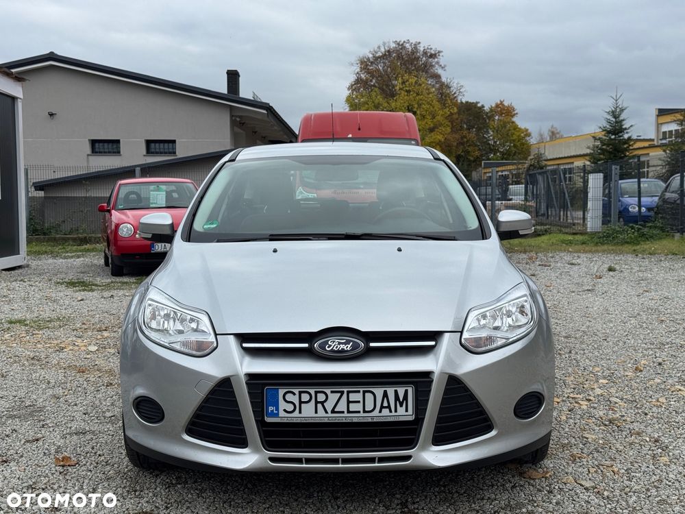 Ford Focus 1.0 EcoBoost Trend - 9