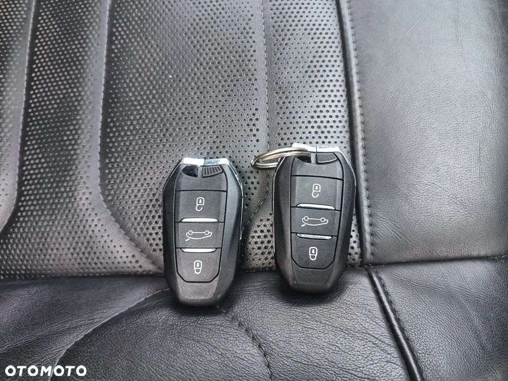 Citroën C5X 1.6 PHEV 225 Max EAT8 - 13