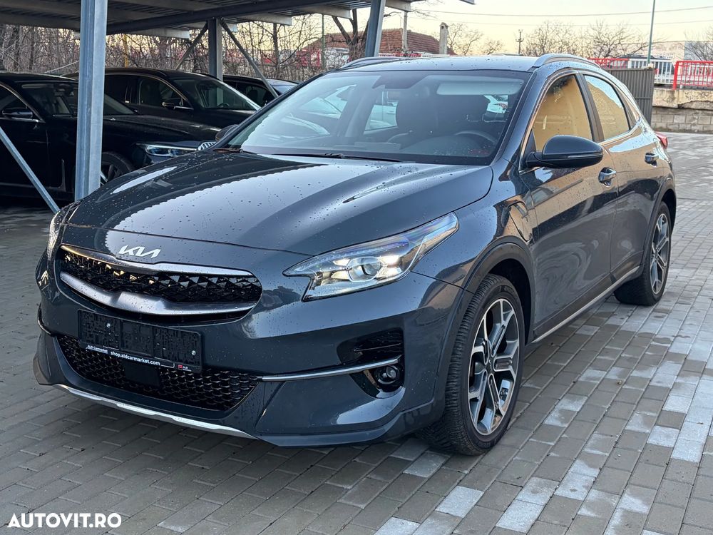 Kia XCeed - 30