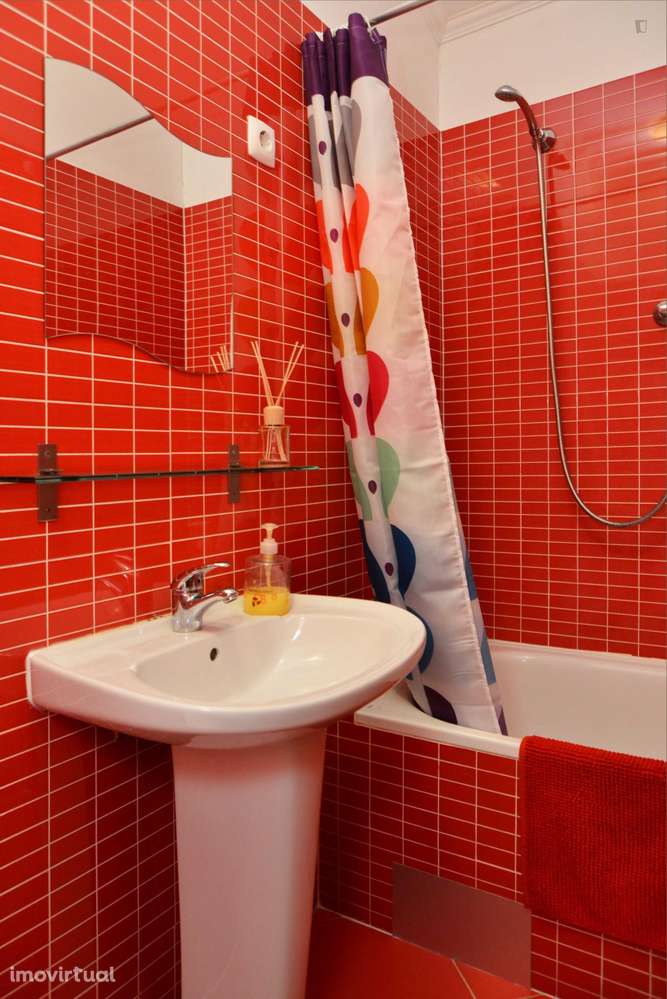 Apartamento com 1 quartos - localizado em Intendente Lisbon - Grande imagem: 5/14