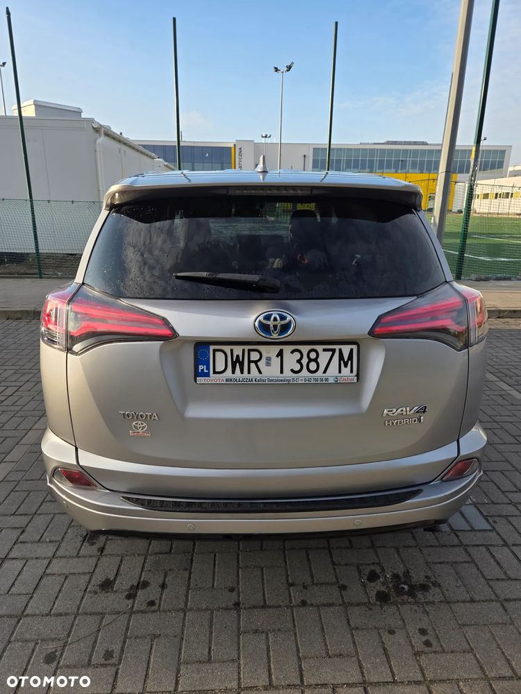 Toyota RAV4 - 3