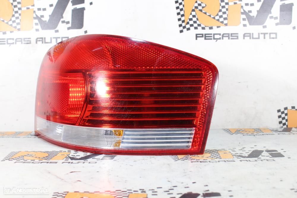 Farolim Direito Audi A3 (8P1)  Farolim Direito Audi A3 8P De 3 Portas - 6