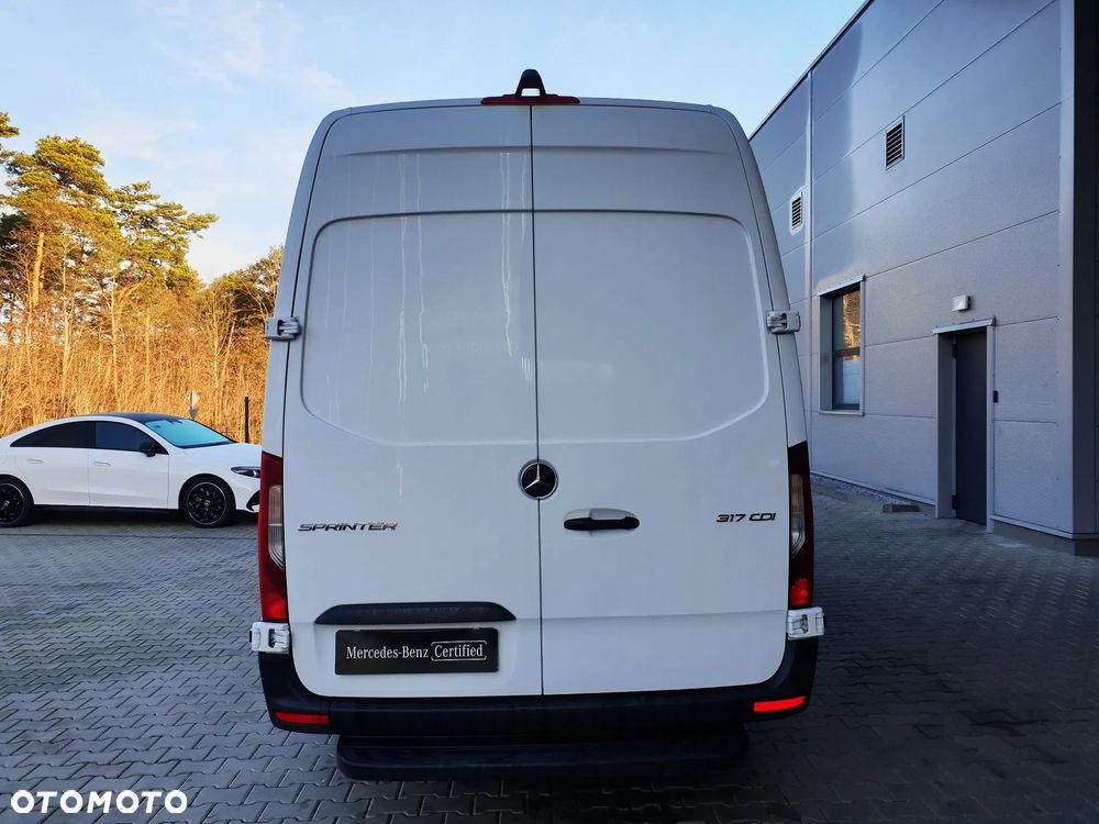Mercedes-Benz SPRINTER 317 - 7