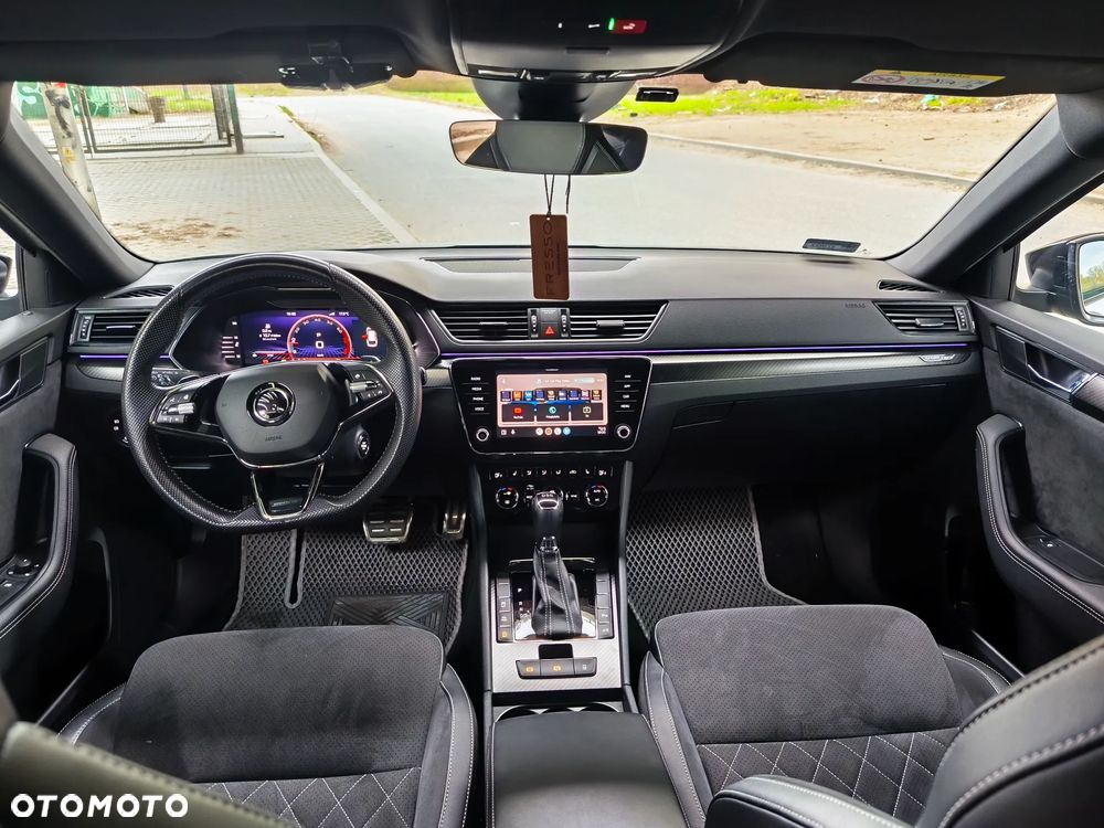 Skoda Superb 2.0 TSI Sportline DSG - 40