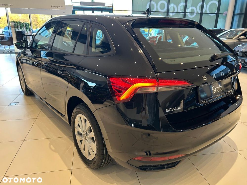 Skoda Scala 1.0 TSI Drive DSG - 11